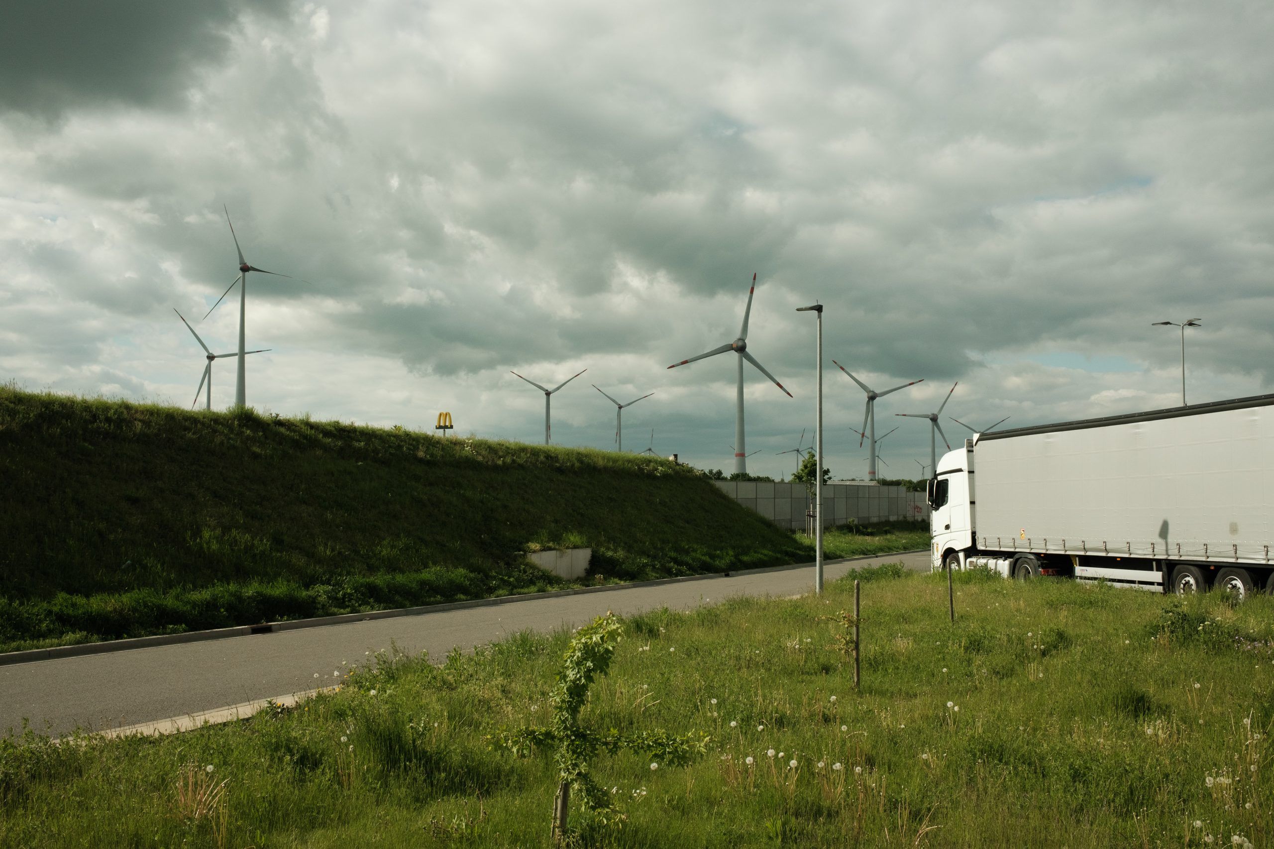 energy:landscapes — frame 05: infrastructure in the landscape